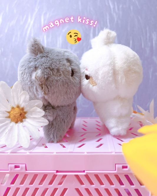 Mochiak & AhWoo Kissing Magnet Keychain Plush